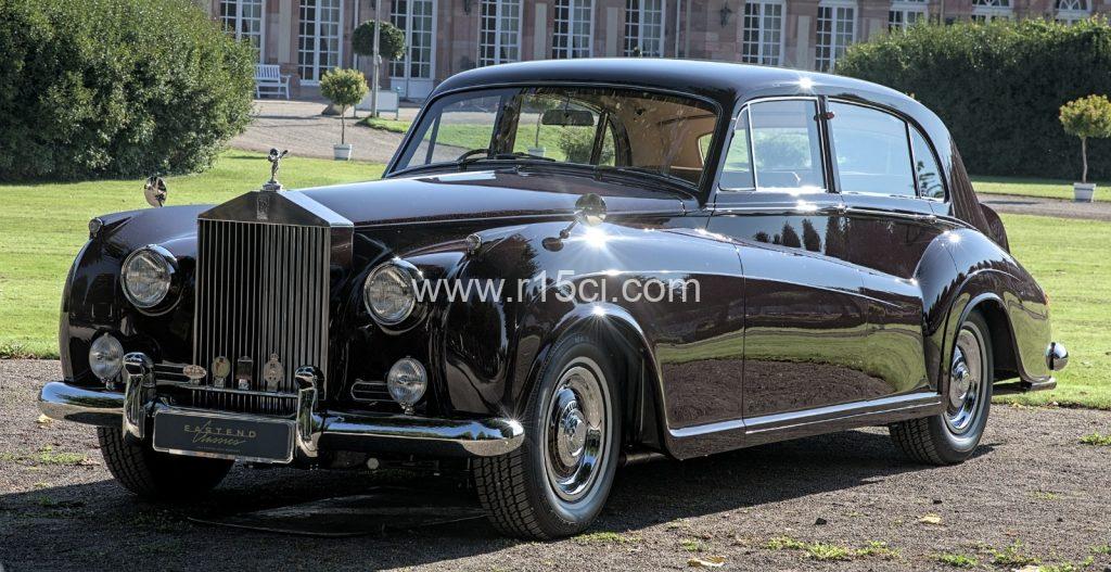 Kendaraan Vintage Rolls Royce